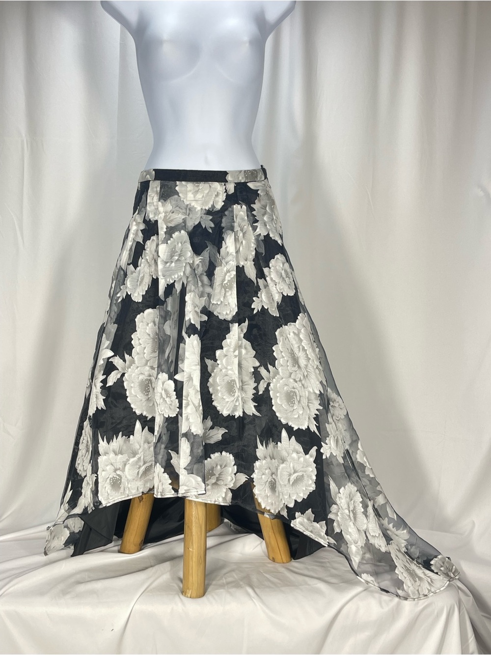 Sequin Hearts Black & White Floral High-Low Skirt lined w/a tutu. Poetcore soft
